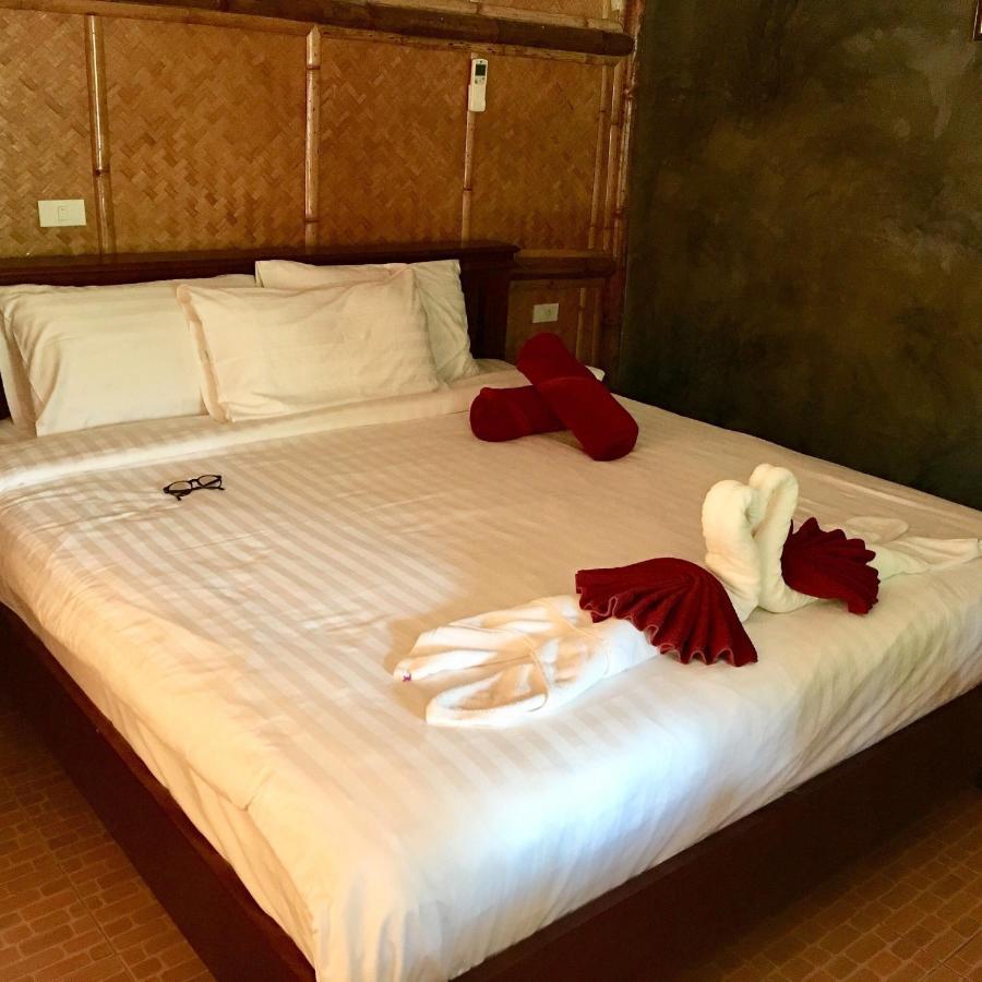 Pawpaw Resort Ламай Бийч Екстериор снимка