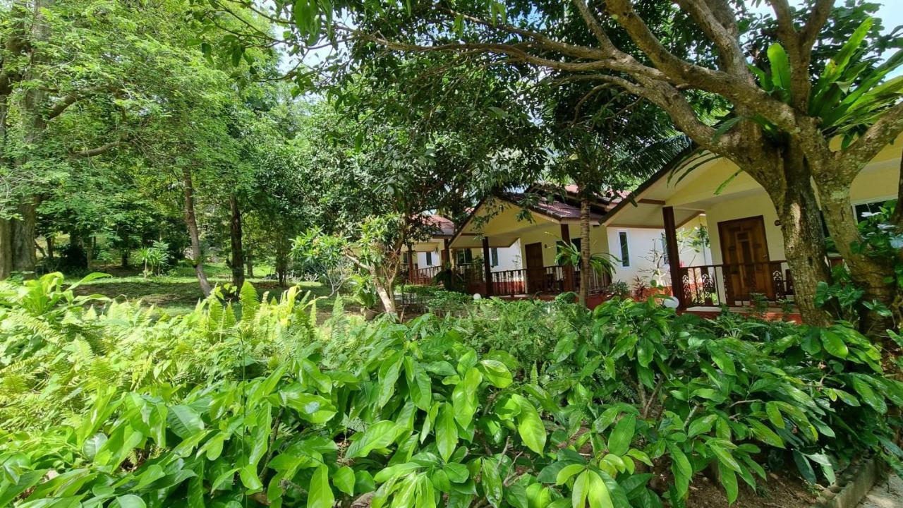 Pawpaw Resort Ламай Бийч Екстериор снимка