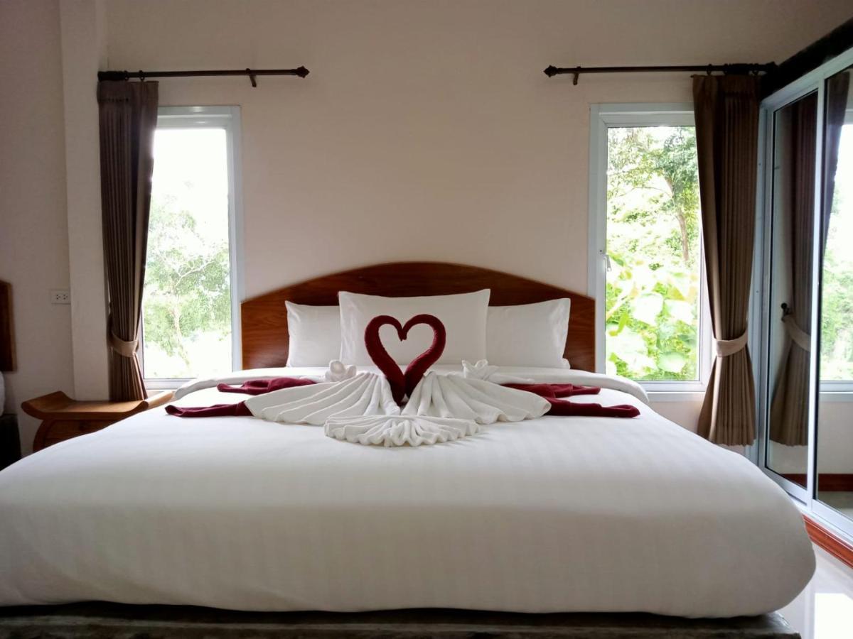 Pawpaw Resort Ламай Бийч Екстериор снимка